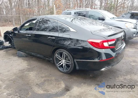 2022 Honda Accord Touring z USA, uszkodzony, nr VIN 1HGCV2F9XNA000882
